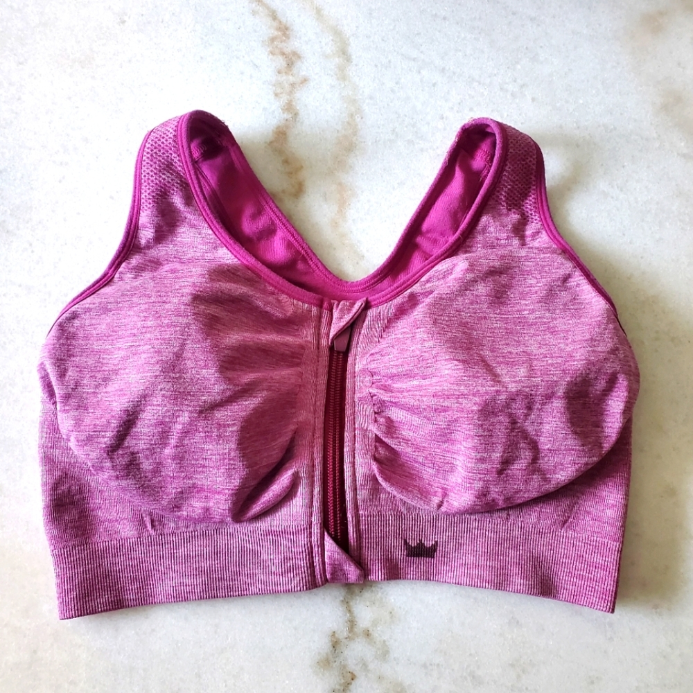 SHEFIT lounge bra